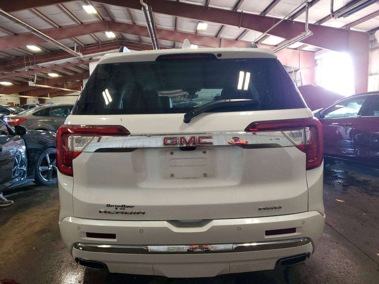 2022 GMC Acadia Denali VIN: 1GKKNXLS8NZ176821 Lot: 81315895