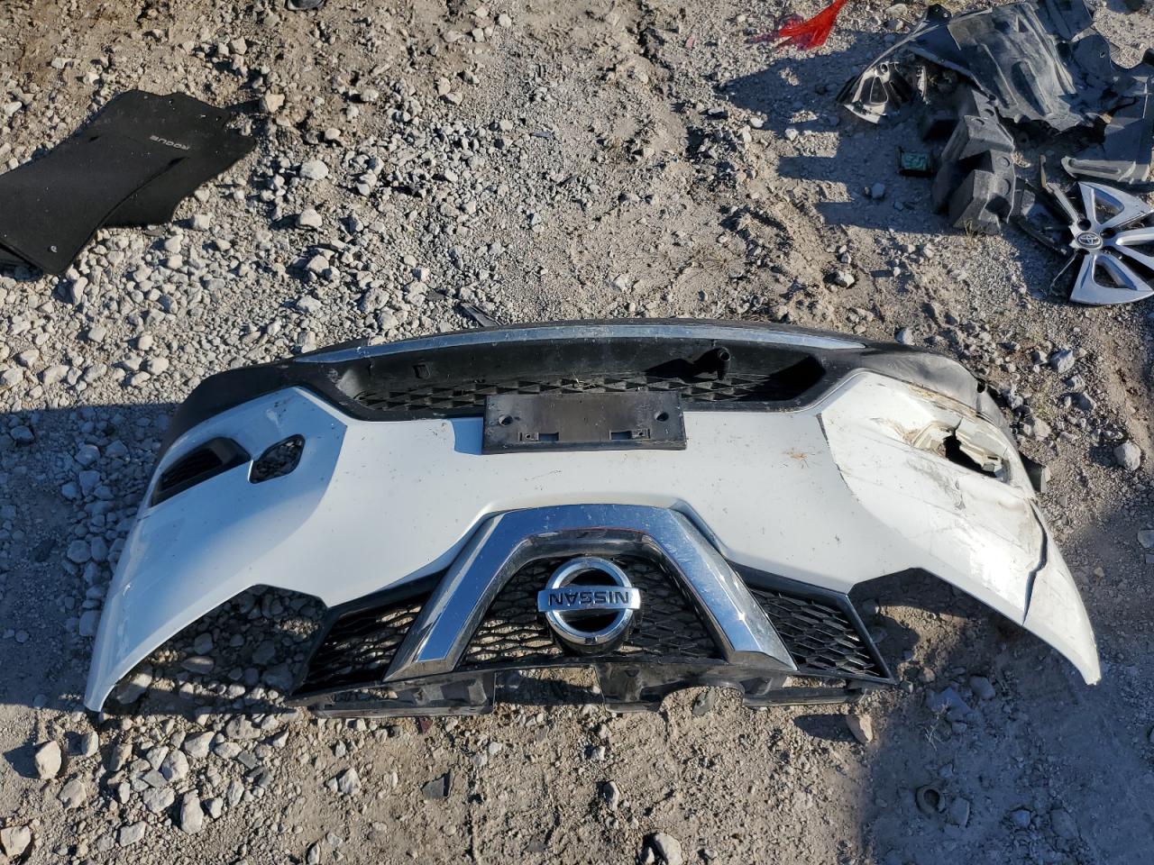 2016 Nissan Rogue S VIN: KNMAT2MV1GP605773 Lot: 81820235