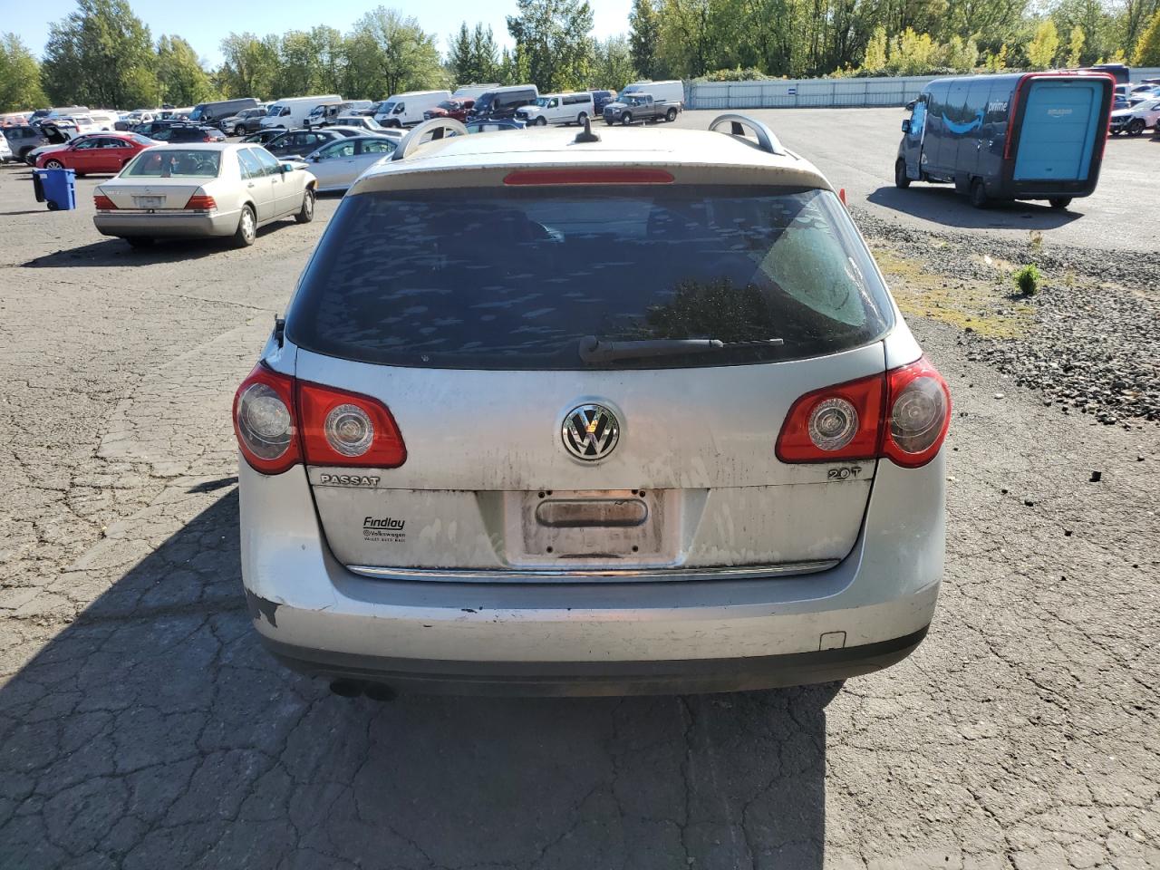 2007 Volkswagen Passat 2.0T Wagon Value VIN: WVWLK93C97E040821 Lot: 83801475
