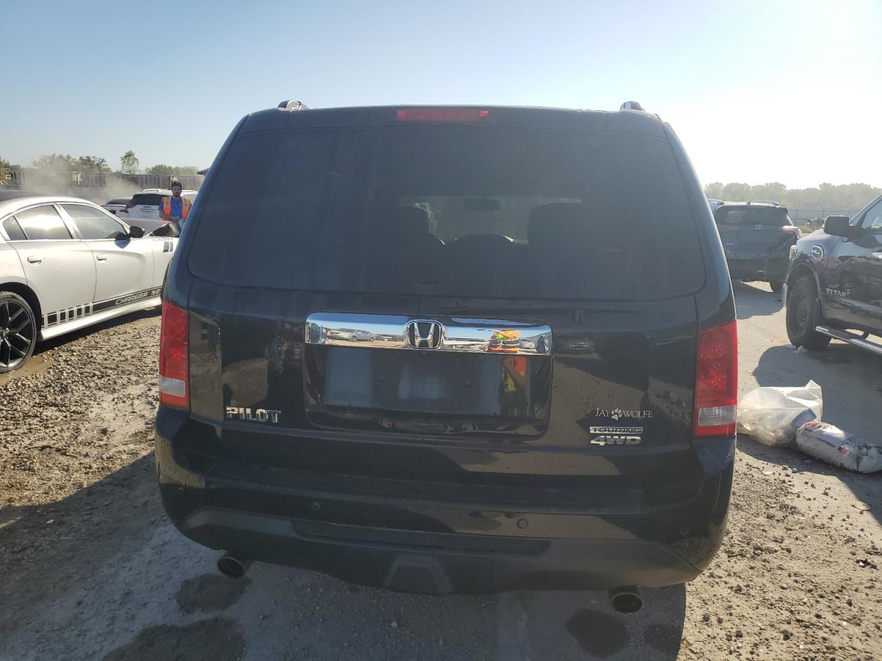 2015 Honda Pilot Touring VIN: 5FNYF4H95FB001134 Lot: 80993685