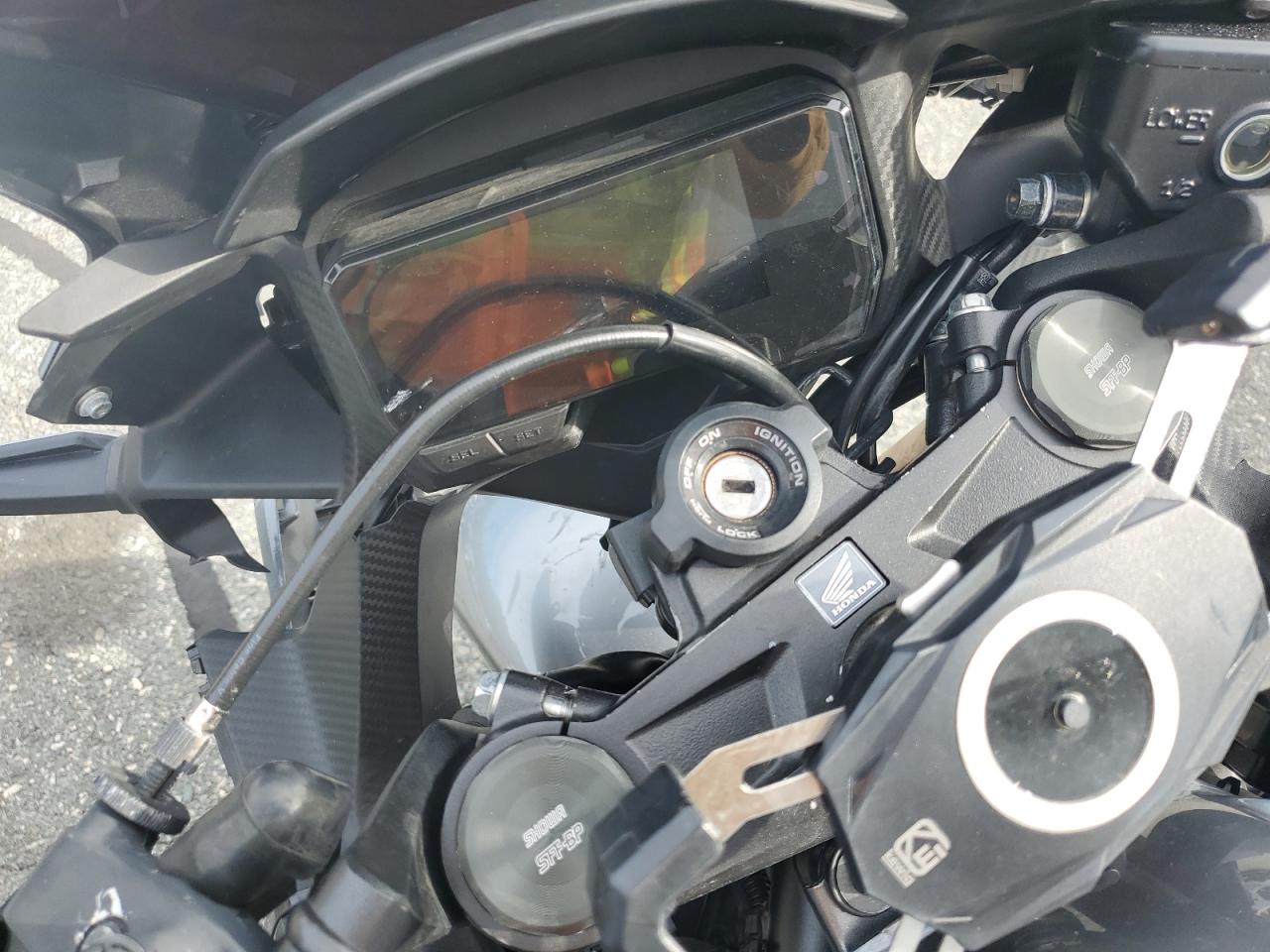 2022 Honda Cbr500 Ra VIN: MLHPC6254N5301556 Lot: 82153275