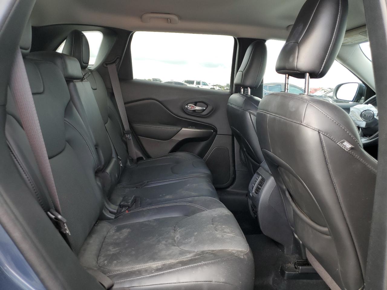 2020 Jeep Cherokee Limited VIN: 1C4PJLDB7LD561172 Lot: 84835425