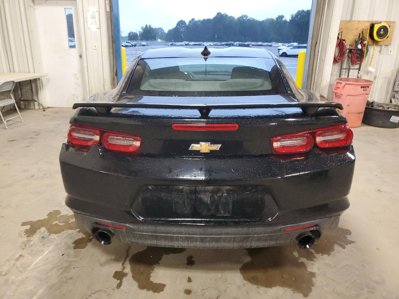 2019 Chevrolet Camaro Ls VIN: 1G1FB1RX3K0121370 Lot: 81649155