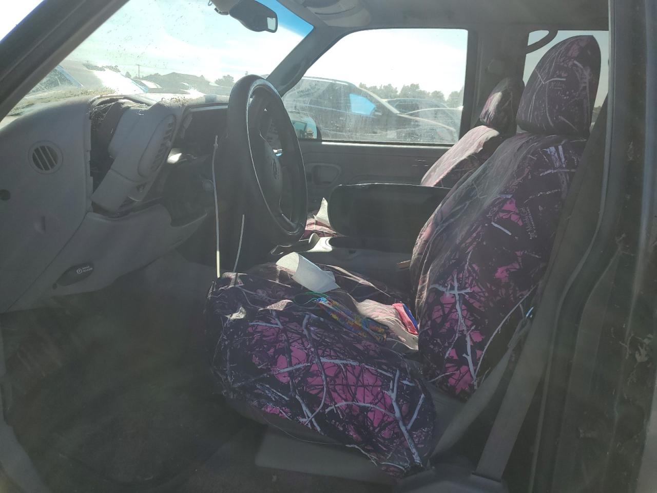 1999 Chevrolet Suburban K1500 VIN: 3GNFK16R6XG236729 Lot: 71226015