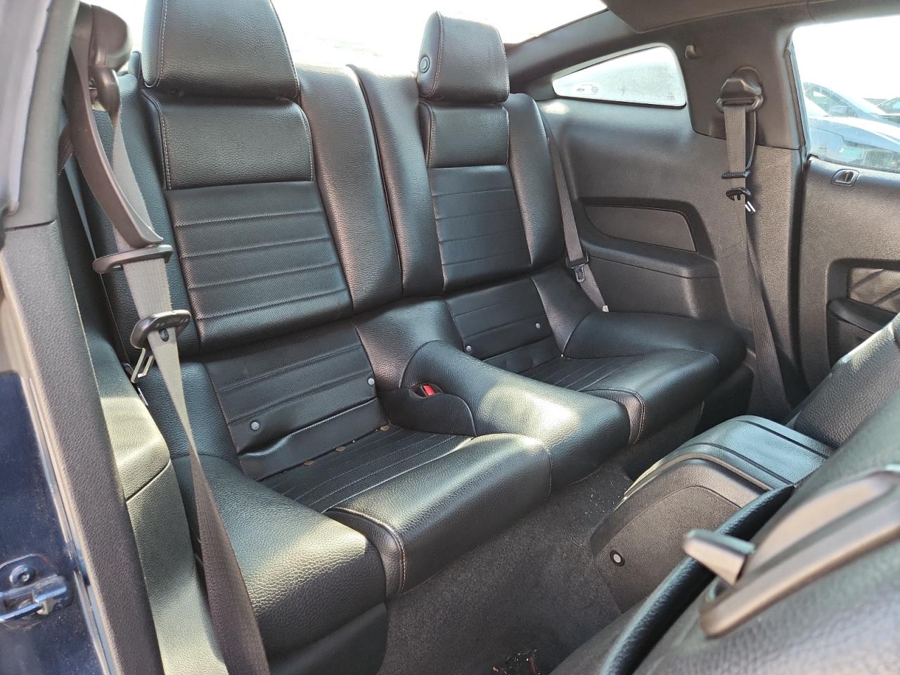 2011 Ford Mustang VIN: 1ZVBP8AM8B5165978 Lot: 80300465