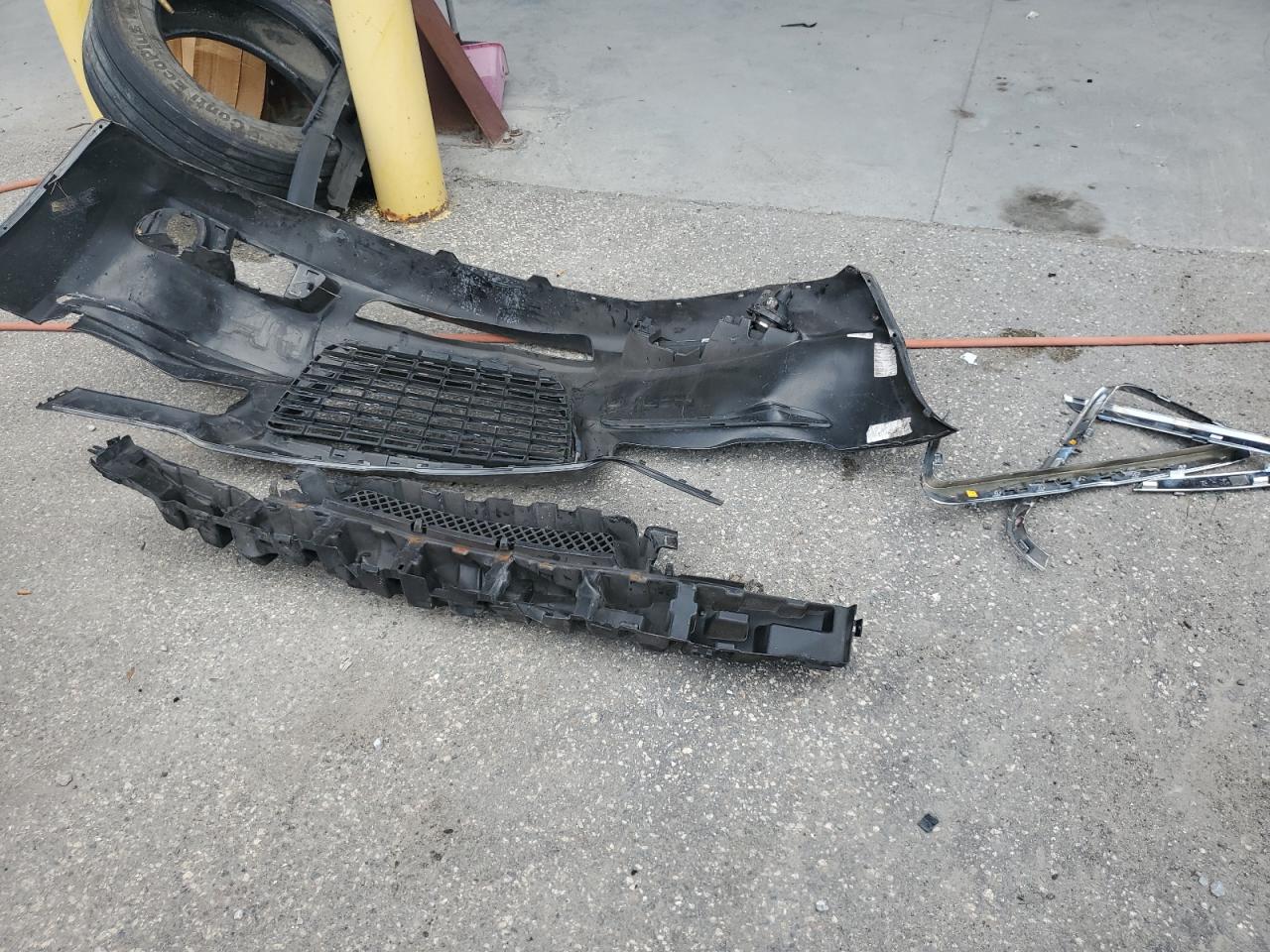 2011 Chrysler 300C VIN: 2C3CA6CT8BH554845 Lot: 84781115