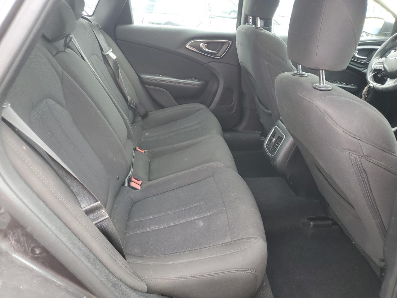 2015 Chrysler 200 Limited VIN: 1C3CCCAB9FN526990 Lot: 80072595