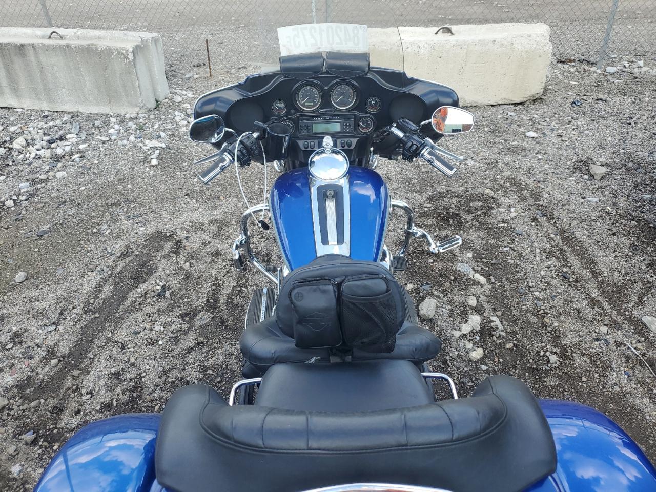 2010 Harley-Davidson Flhtcutg VIN: 1HD1MAM15AB851894 Lot: 84201275