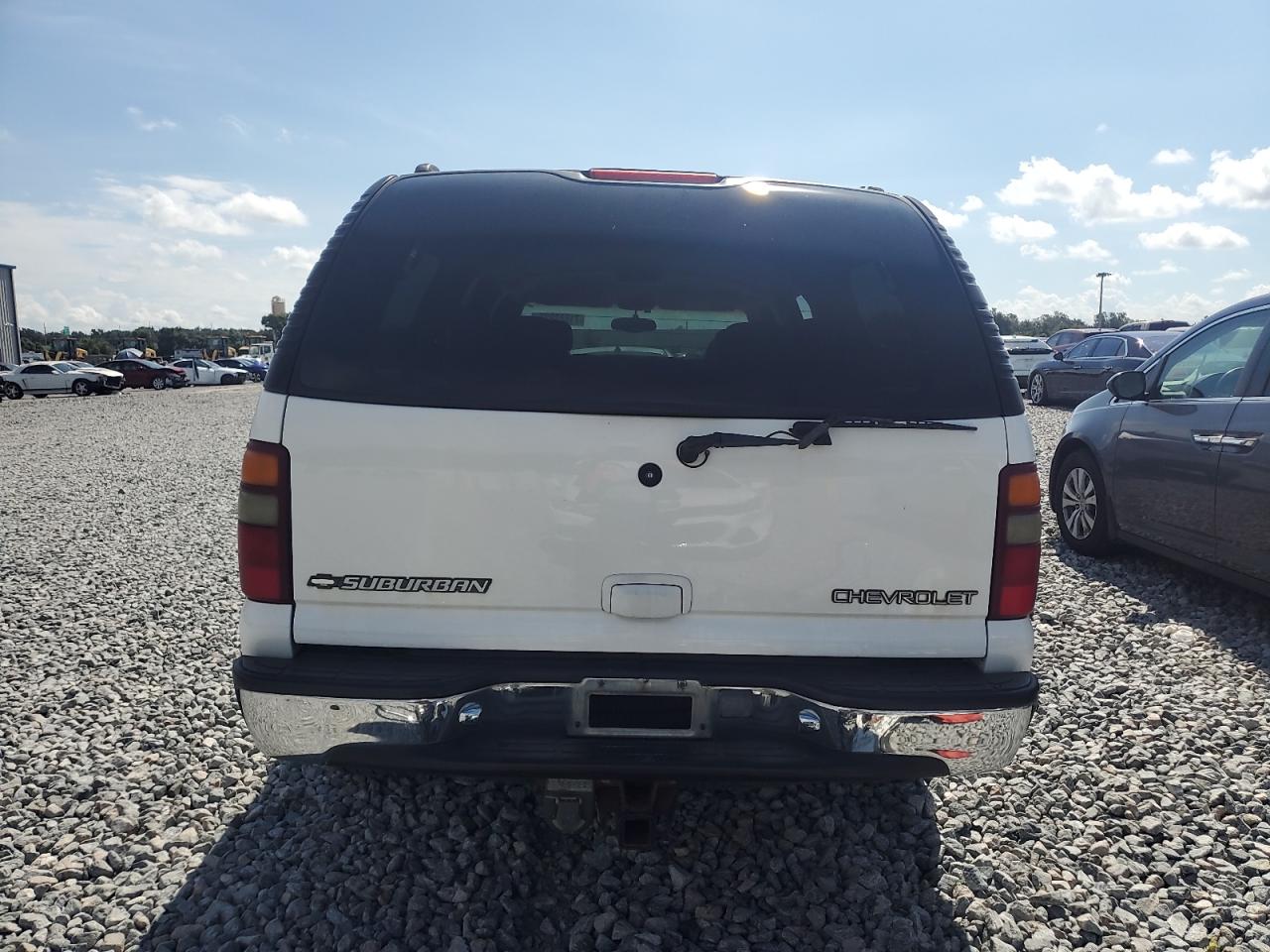 2002 Chevrolet Suburban C1500 VIN: 3GNEC16Z42G152314 Lot: 71688835