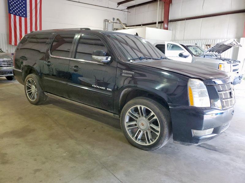  CADILLAC ESCALADE 2014 Czarny
