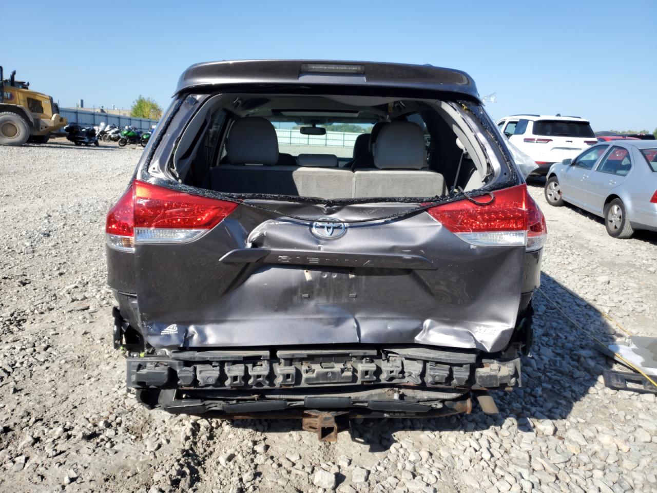 2014 Toyota Sienna Xle VIN: 5TDYK3DC6ES503572 Lot: 84438375
