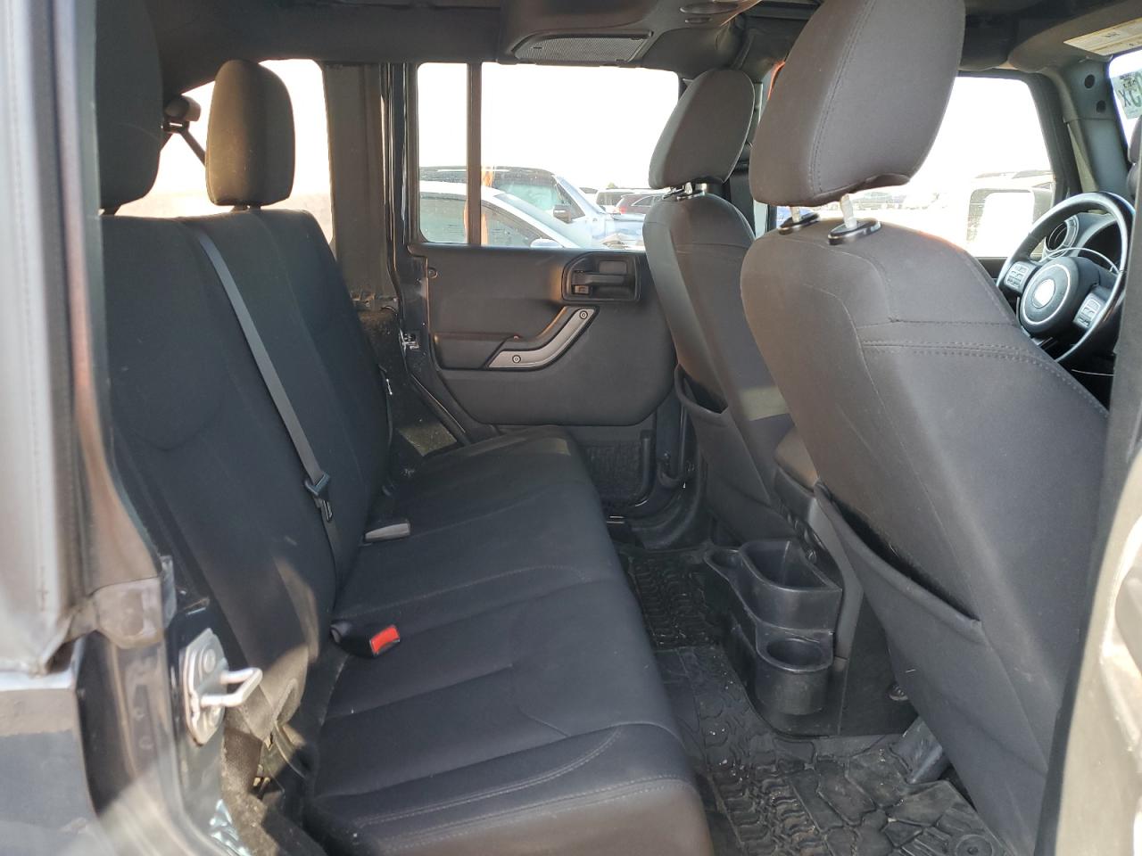 2018 Jeep Wrangler Unlimited Sport VIN: 1C4BJWDG2JL860448 Lot: 71272595