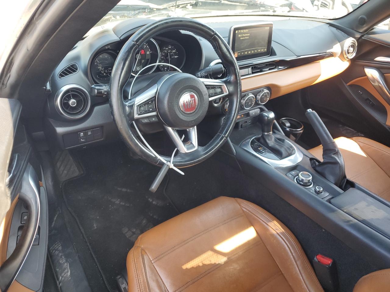 2017 Fiat 124 Spider Classica VIN: JC1NFAEK8H0105320 Lot: 71724555