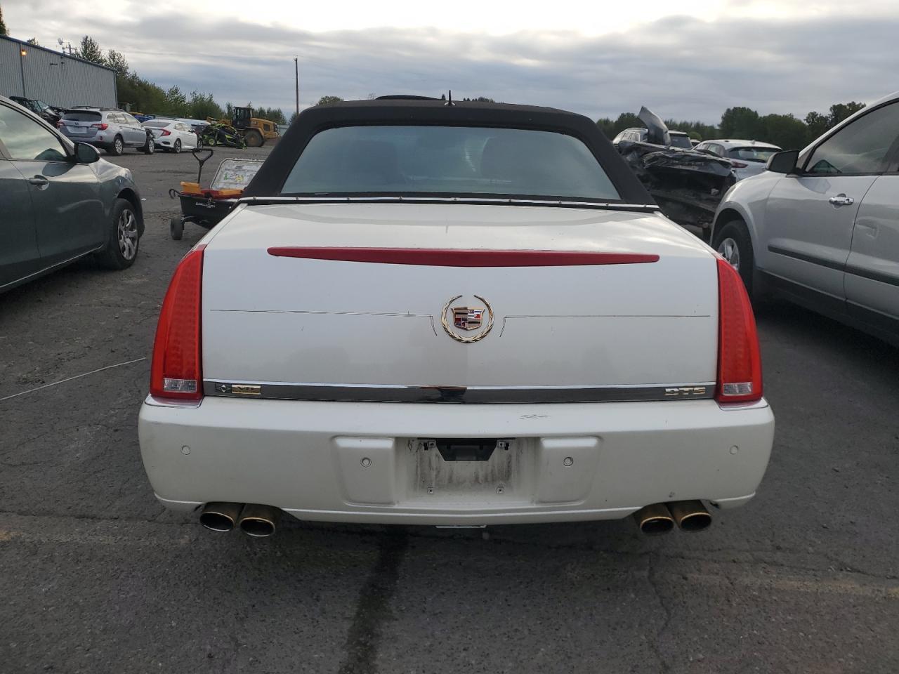 2008 Cadillac Dts VIN: 1G6KD57Y98U111434 Lot: 72023125