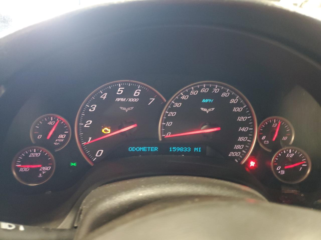 2005 Chevrolet Corvette VIN: 1G1YY24U555101574 Lot: 84629005