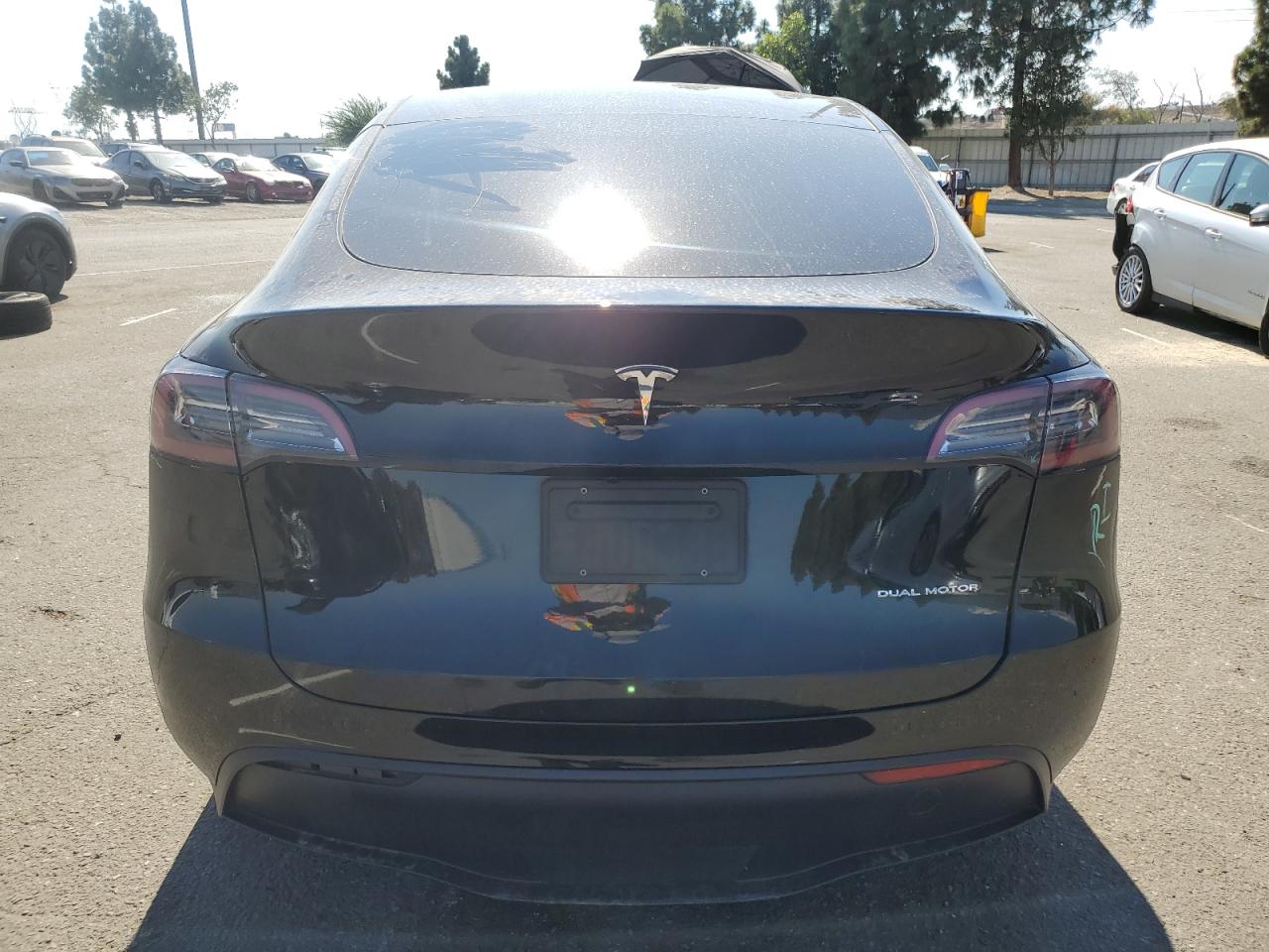 2023 Tesla Model Y VIN: 7SAYGDEE4PF907889 Lot: 83761445