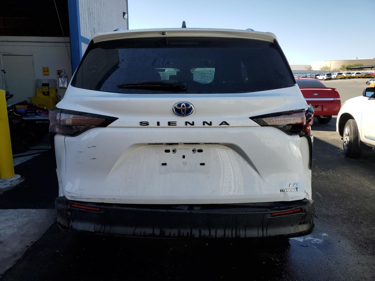 2024 Toyota Sienna Le VIN: 5TDBRKEC0RS211402 Lot: 80745645