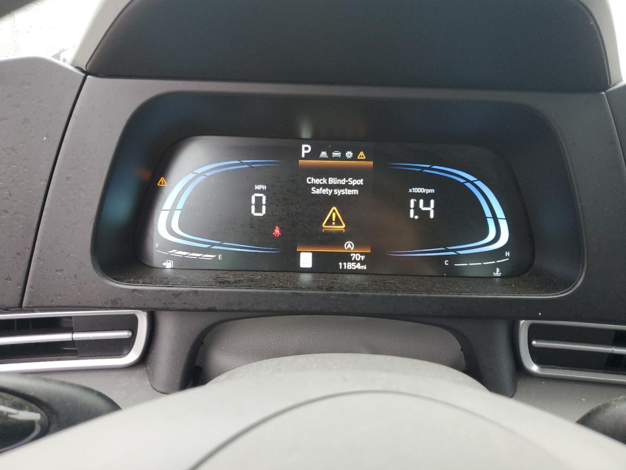 2024 Hyundai Elantra Se VIN: KMHLL4DG6RU817686 Lot: 81459855