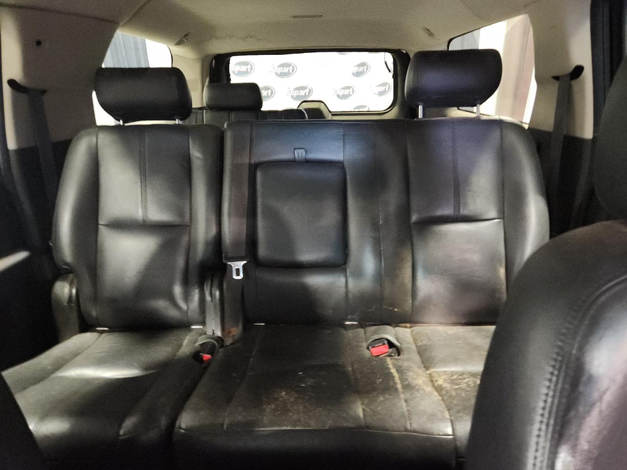 2010 Chevrolet Suburban C1500 Ls VIN: 1GNUCHE0XAR161346 Lot: 81223895