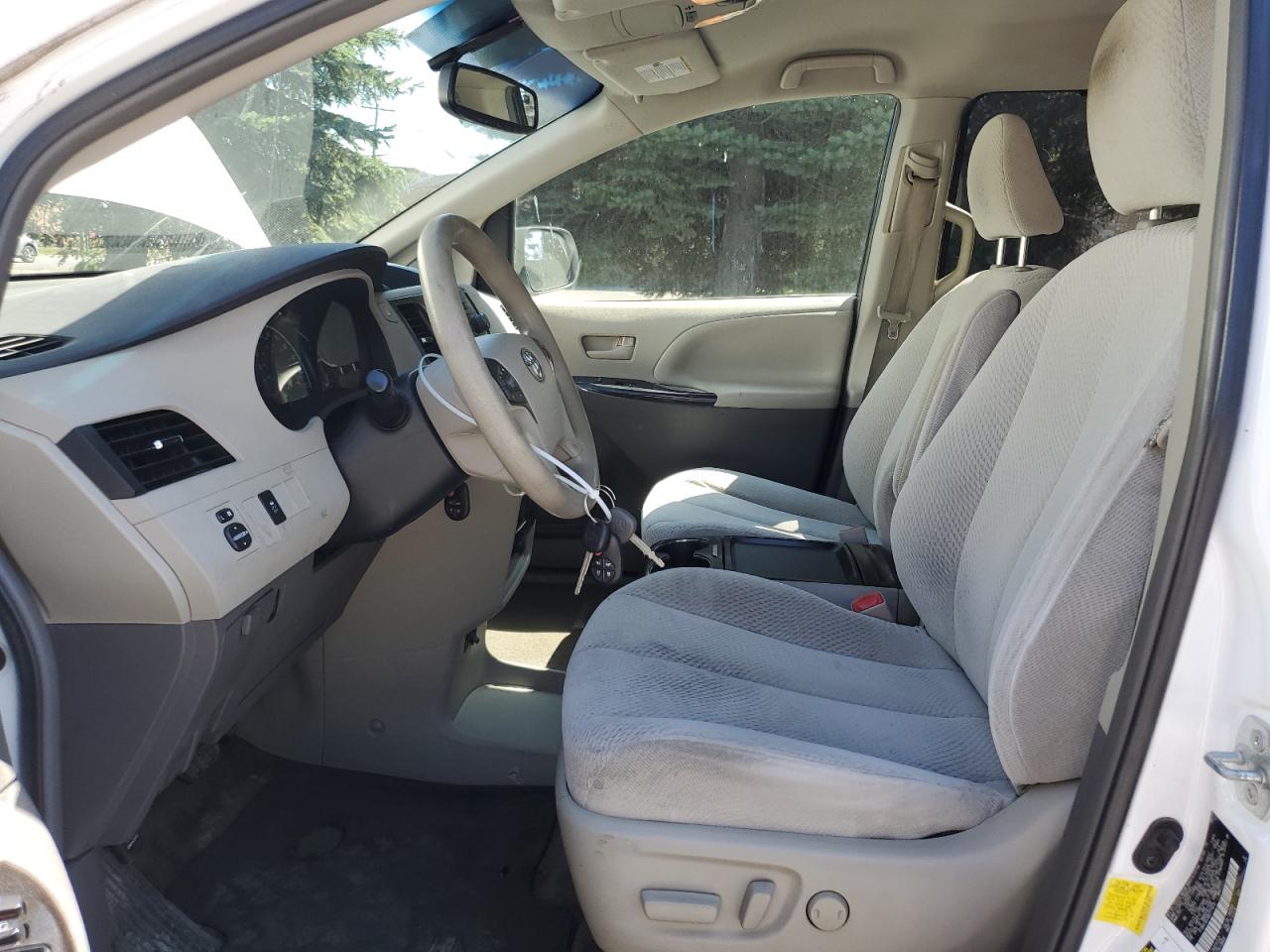 2011 Toyota Sienna Le VIN: 5TDKK3DCXBS173615 Lot: 80029515