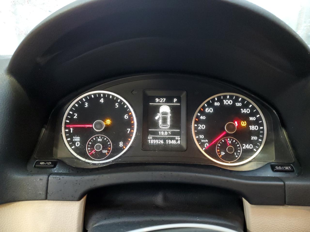 2015 Volkswagen Tiguan S VIN: WVGJV7AX0FW563318 Lot: 81408565