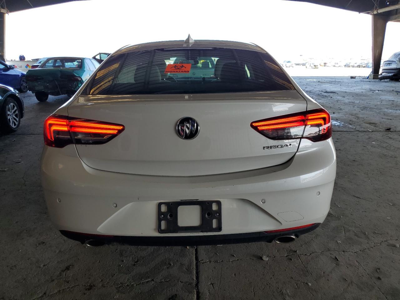 2019 Buick Regal Essence VIN: W04GP6SX0K1073576 Lot: 81819035