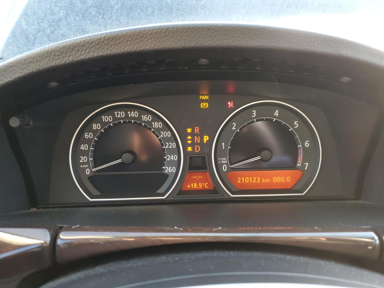 2008 BMW 750 I VIN: WBAHL83508DT13941 Lot: 84010555