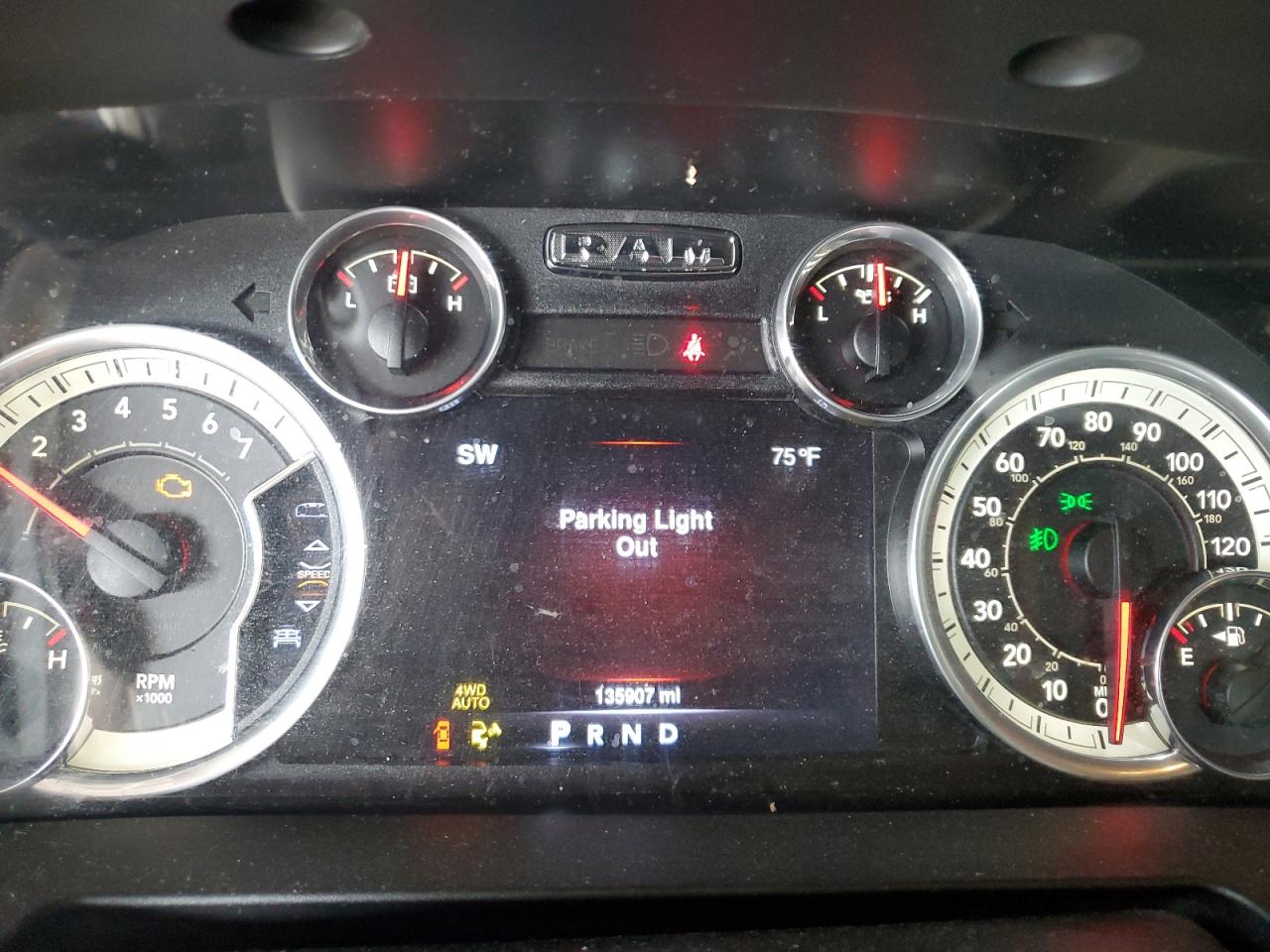 2016 Ram 1500 Slt VIN: 3C6RR7LT1GG163720 Lot: 80637745