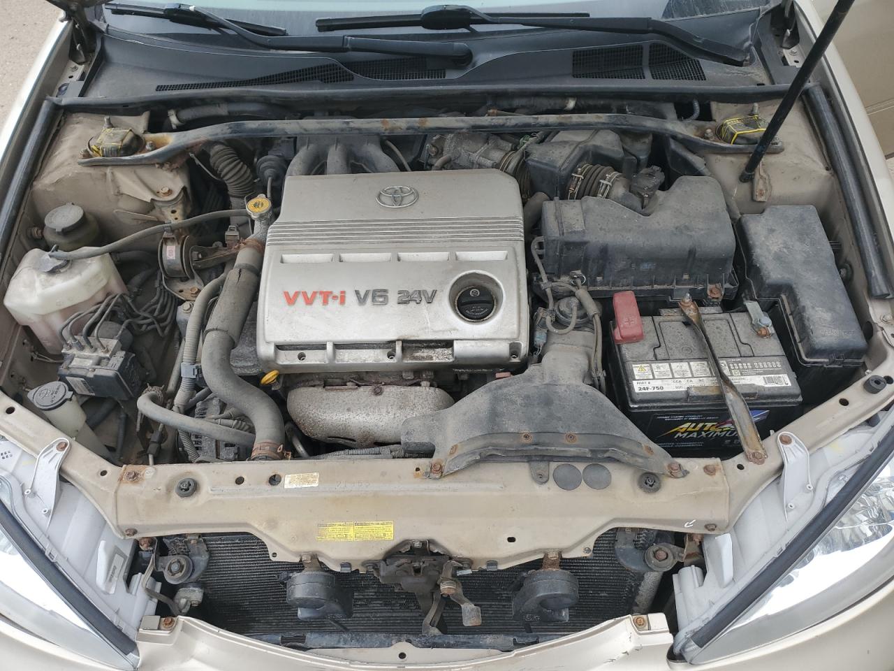 2004 Toyota Camry Le VIN: 4T1BF30K04U583366 Lot: 70001735