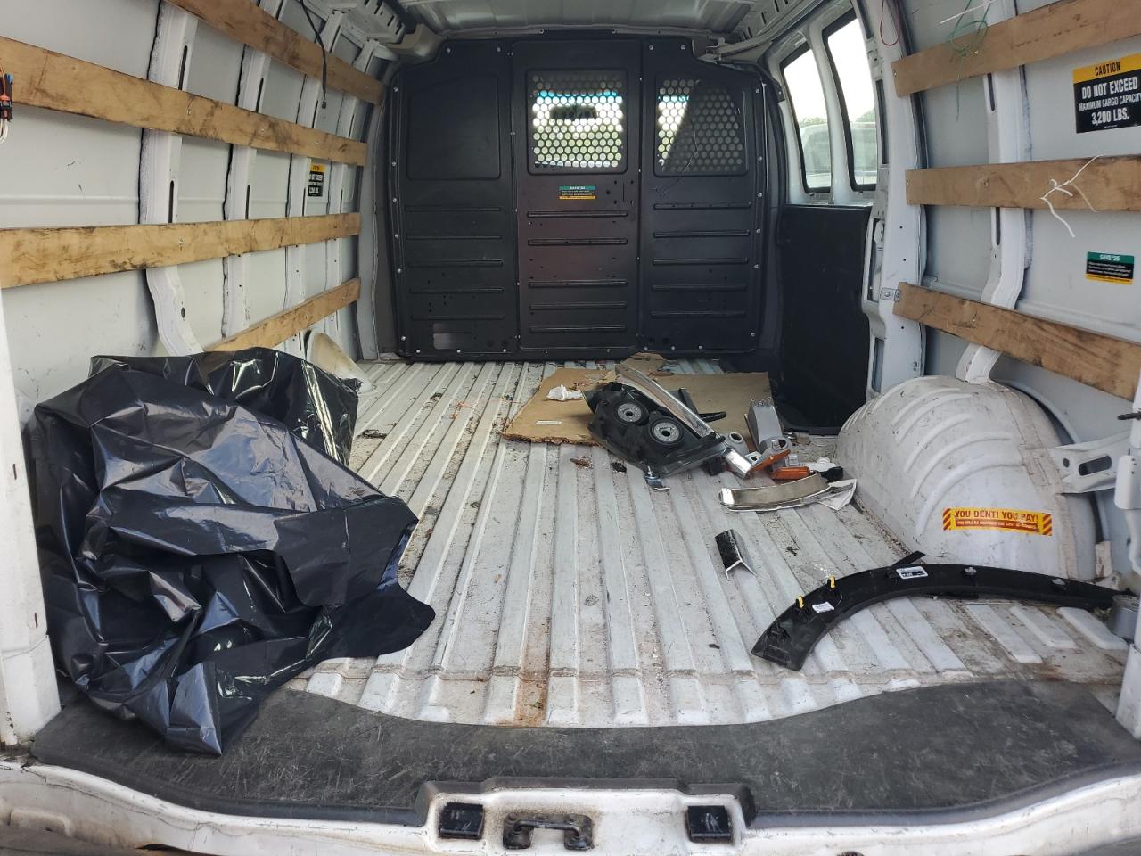 2019 GMC Savana G2500 VIN: 1GTW7AFG8K1363109 Lot: 80285865