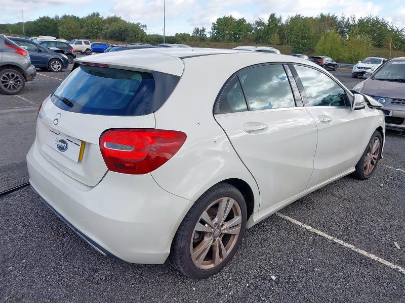 2016 MERCEDES-BENZ A 180 D SPORT 