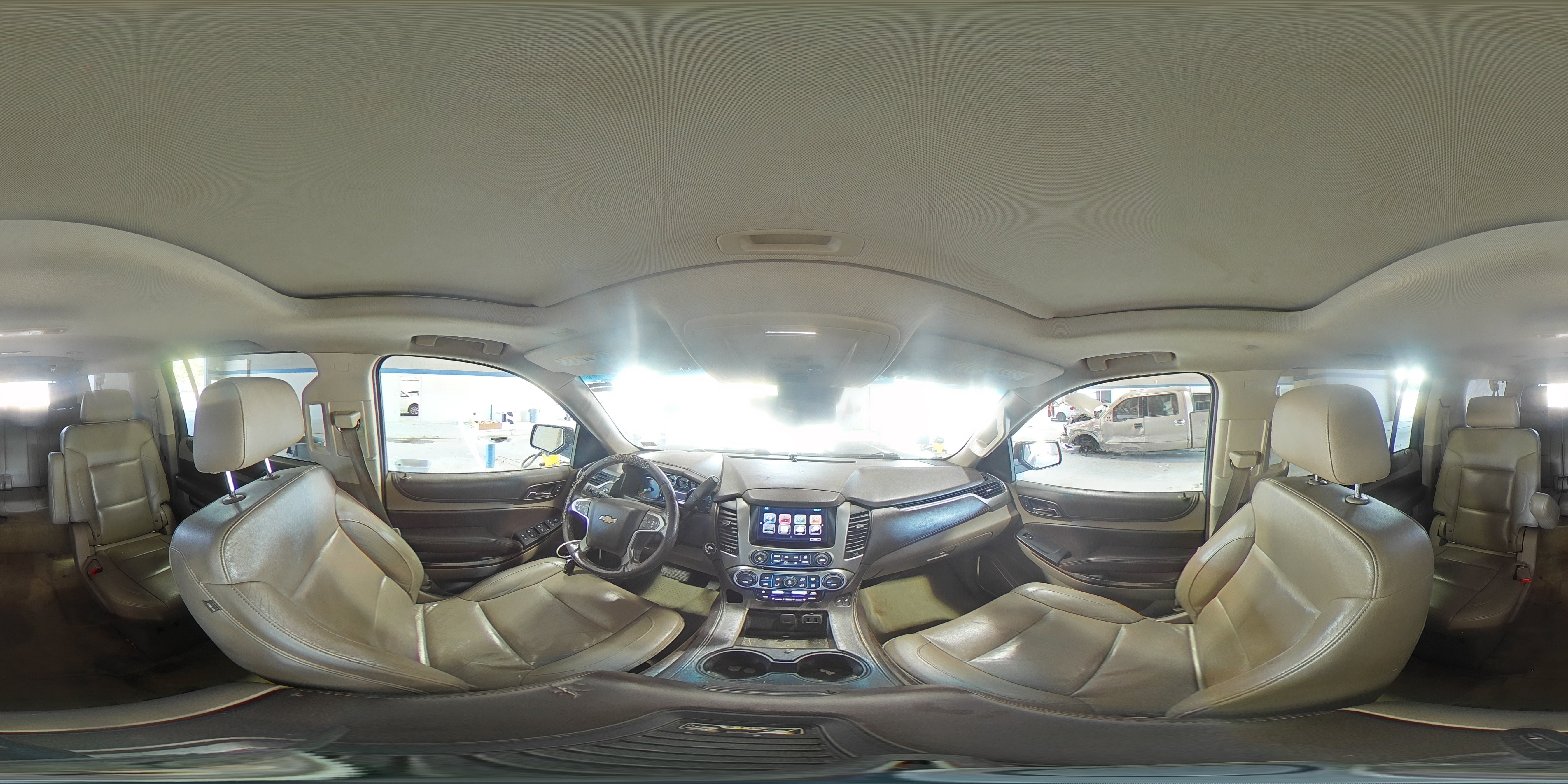 2016 Chevrolet Suburban K1500 Lt VIN: 1GNSKHKC5GR147050 Lot: 81402405