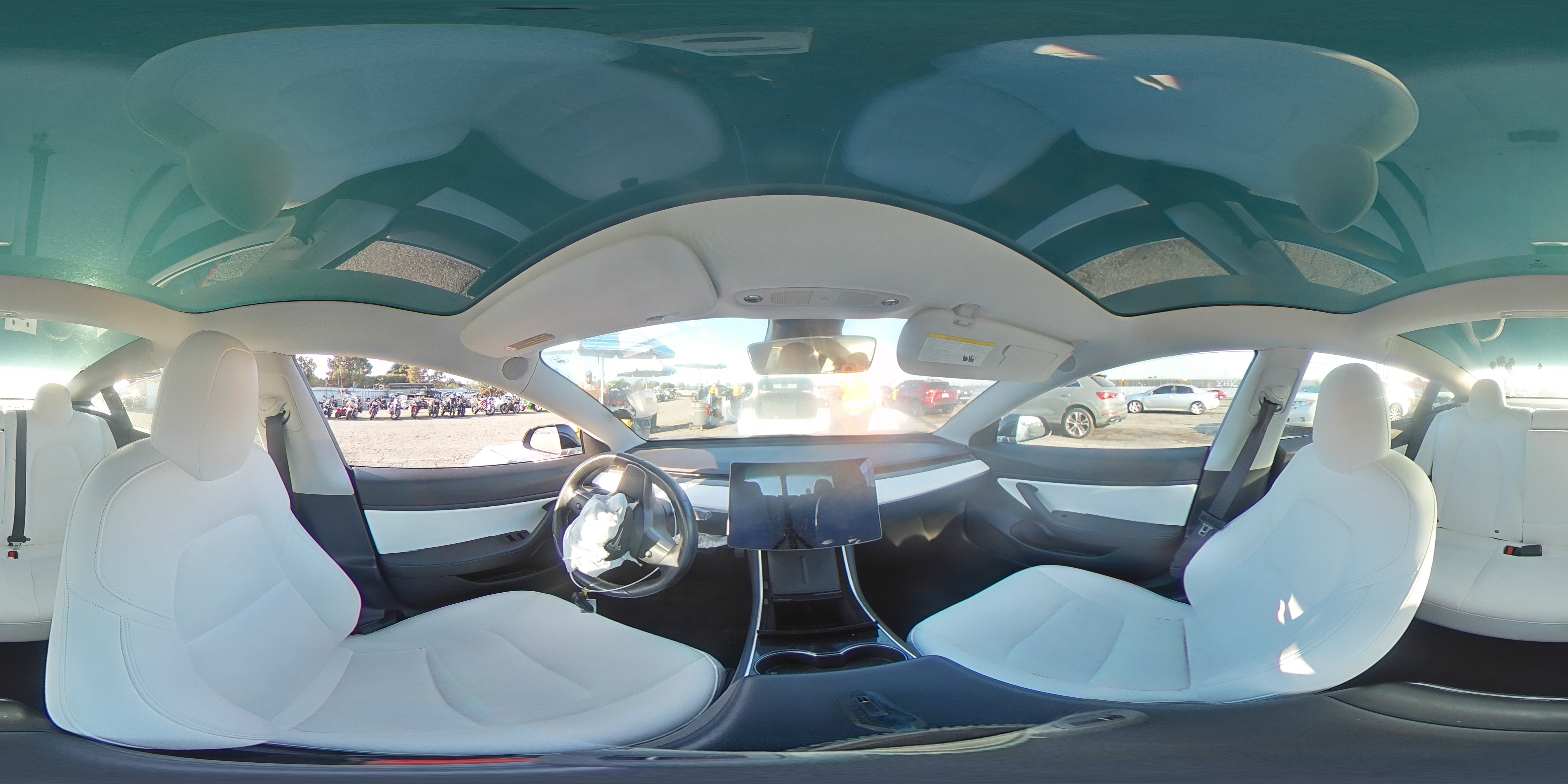 2019 Tesla Model 3 VIN: 5YJ3E1EB1KF213672 Lot: 84233205