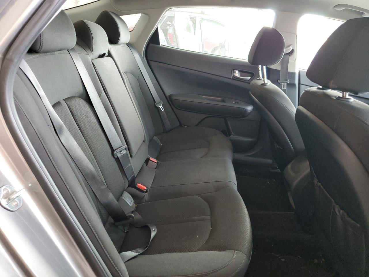 2018 Kia Optima Lx VIN: 5XXGT4L33JG229050 Lot: 81702825