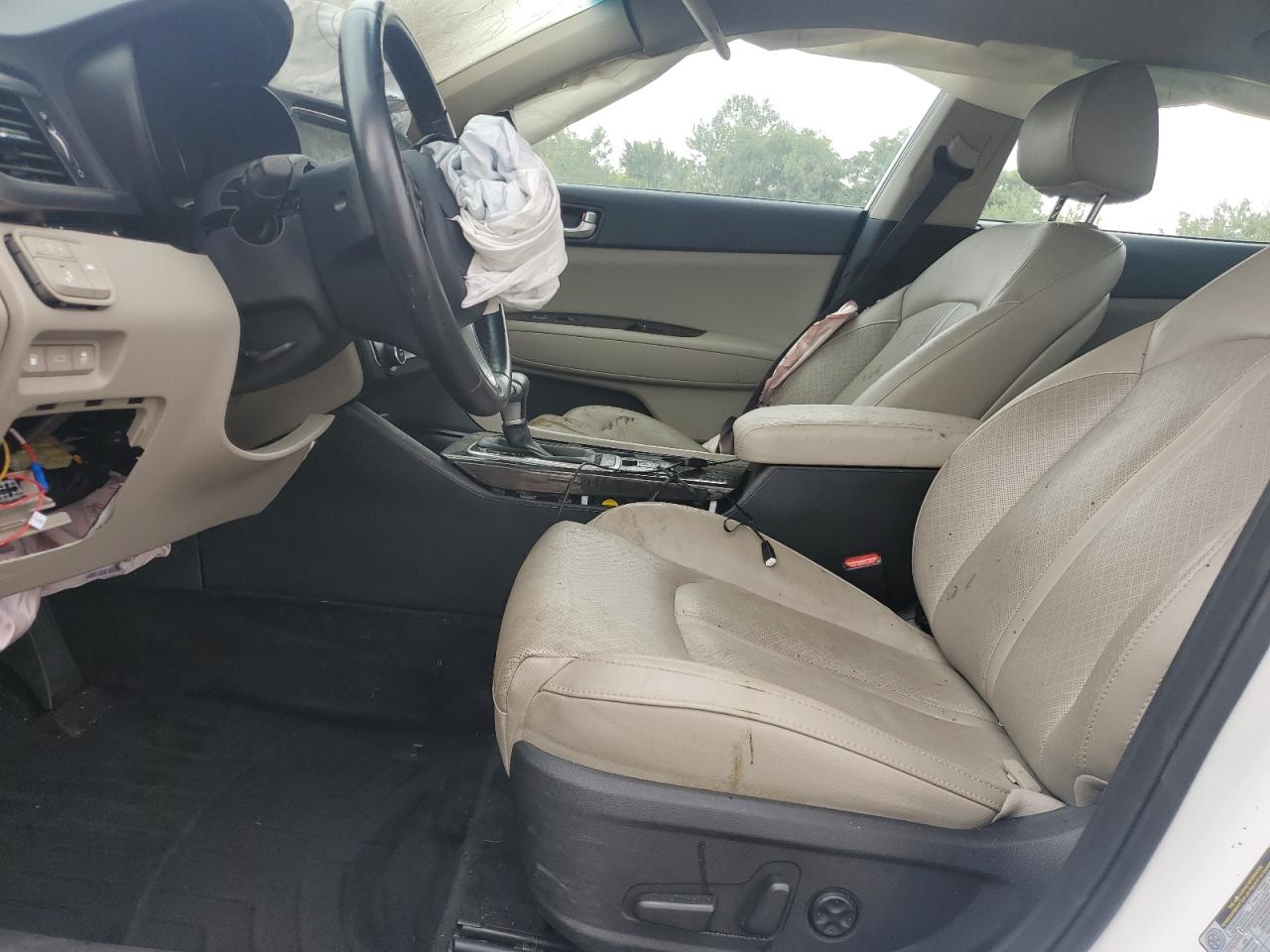 2018 Kia Optima Ex VIN: 5XXGU4L30JG206399 Lot: 80996125