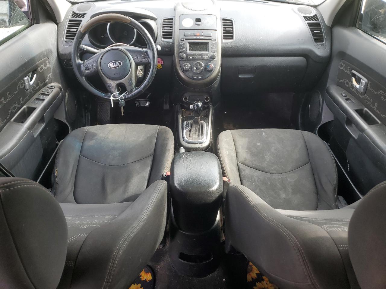 2013 Kia Soul + VIN: KNDJT2A61D7541470 Lot: 83987825