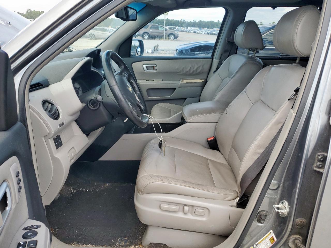 2009 Honda Pilot Touring VIN: 5FNYF38849B016973 Lot: 81885345