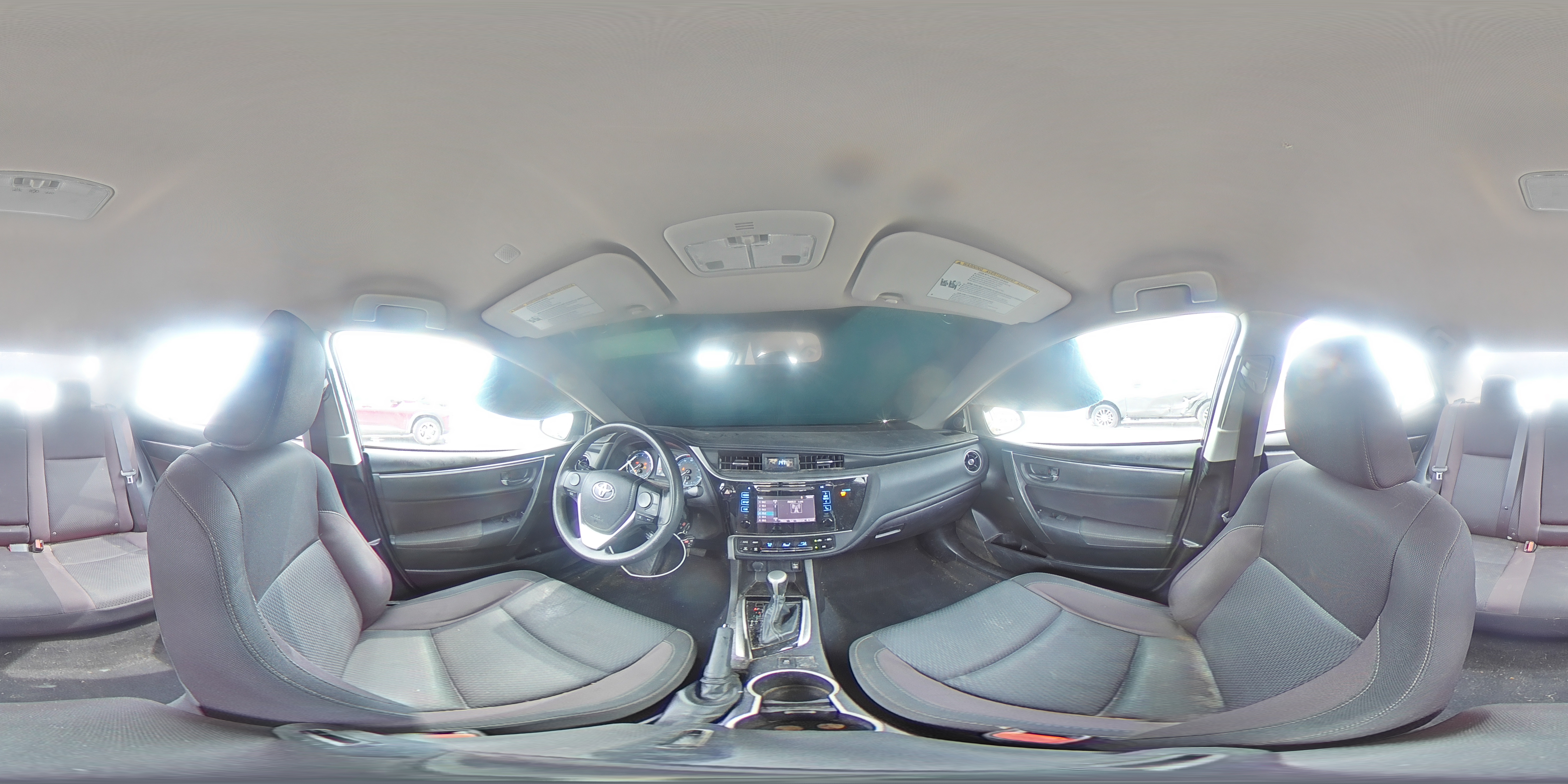 2018 Toyota Corolla L VIN: 5YFBURHE9JP855983 Lot: 71635805