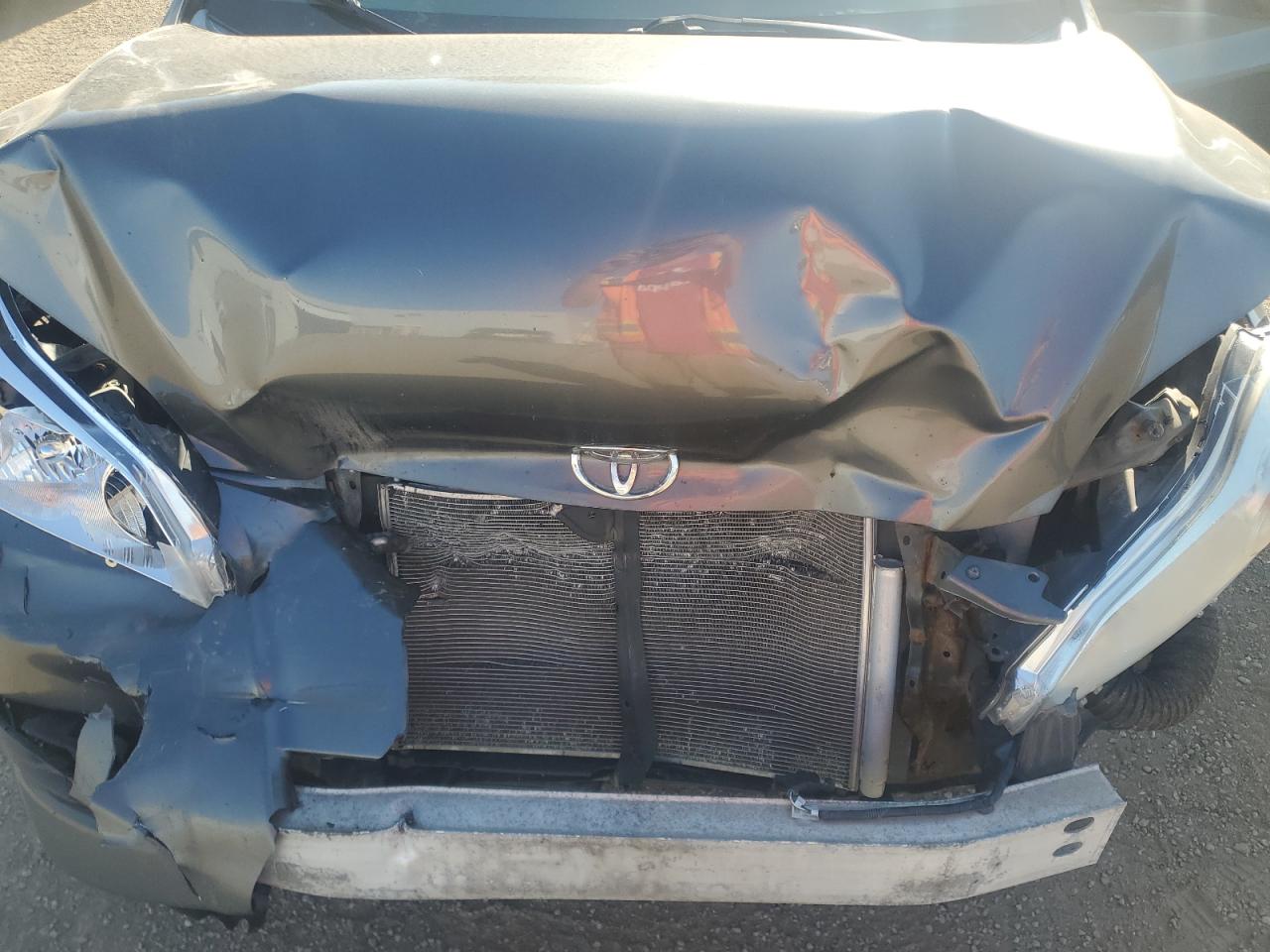 2011 Toyota Corolla Matrix VIN: 2T1KU4EE0BC735546 Lot: 70986905