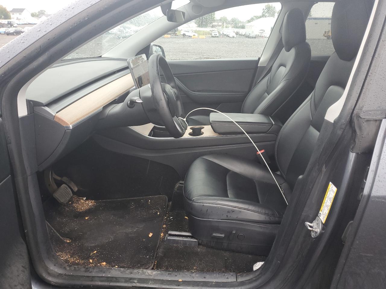 2020 Tesla Model Y VIN: 5YJYGDEE3LF013549 Lot: 83772765