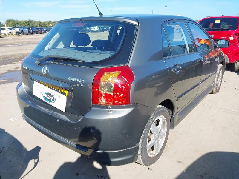 2004 TOYOTA COROLLA T3 VVTI AUTO 