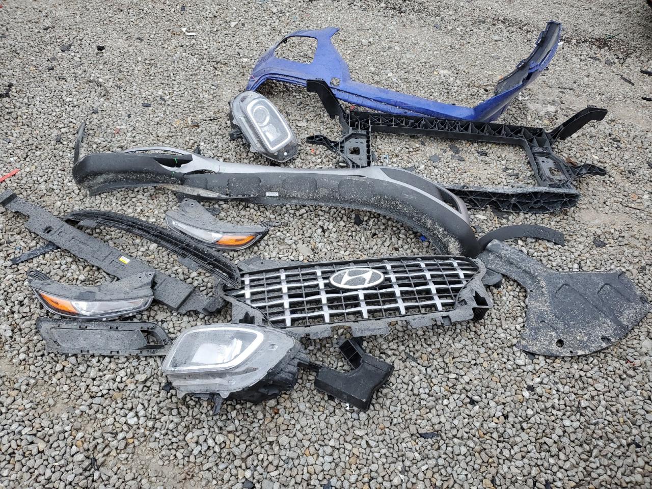 2024 Hyundai Venue Sel VIN: KMHRC8A38RU295369 Lot: 69101485