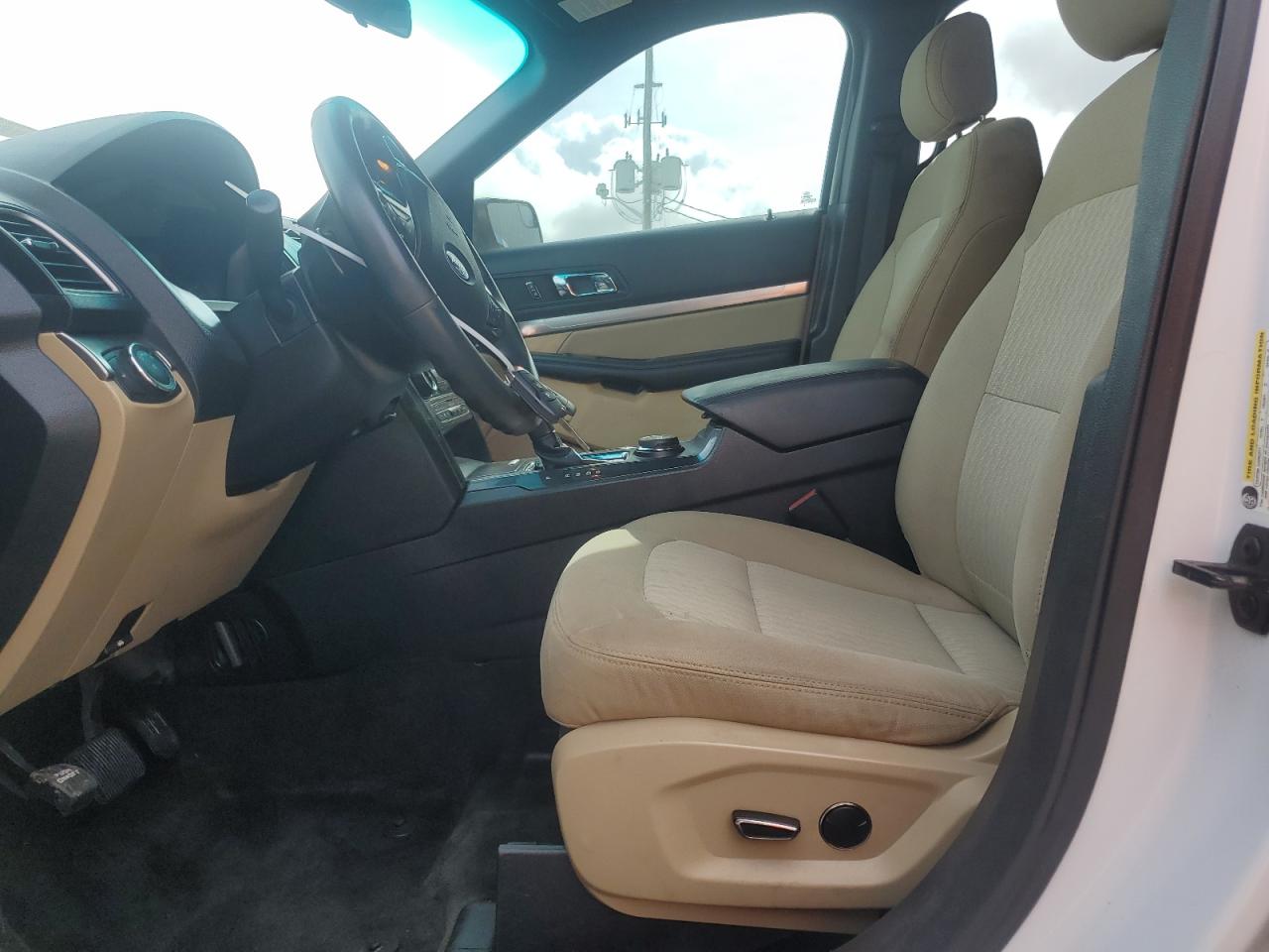 2016 Ford Explorer VIN: 1FM5K8B81GGD31555 Lot: 80498225