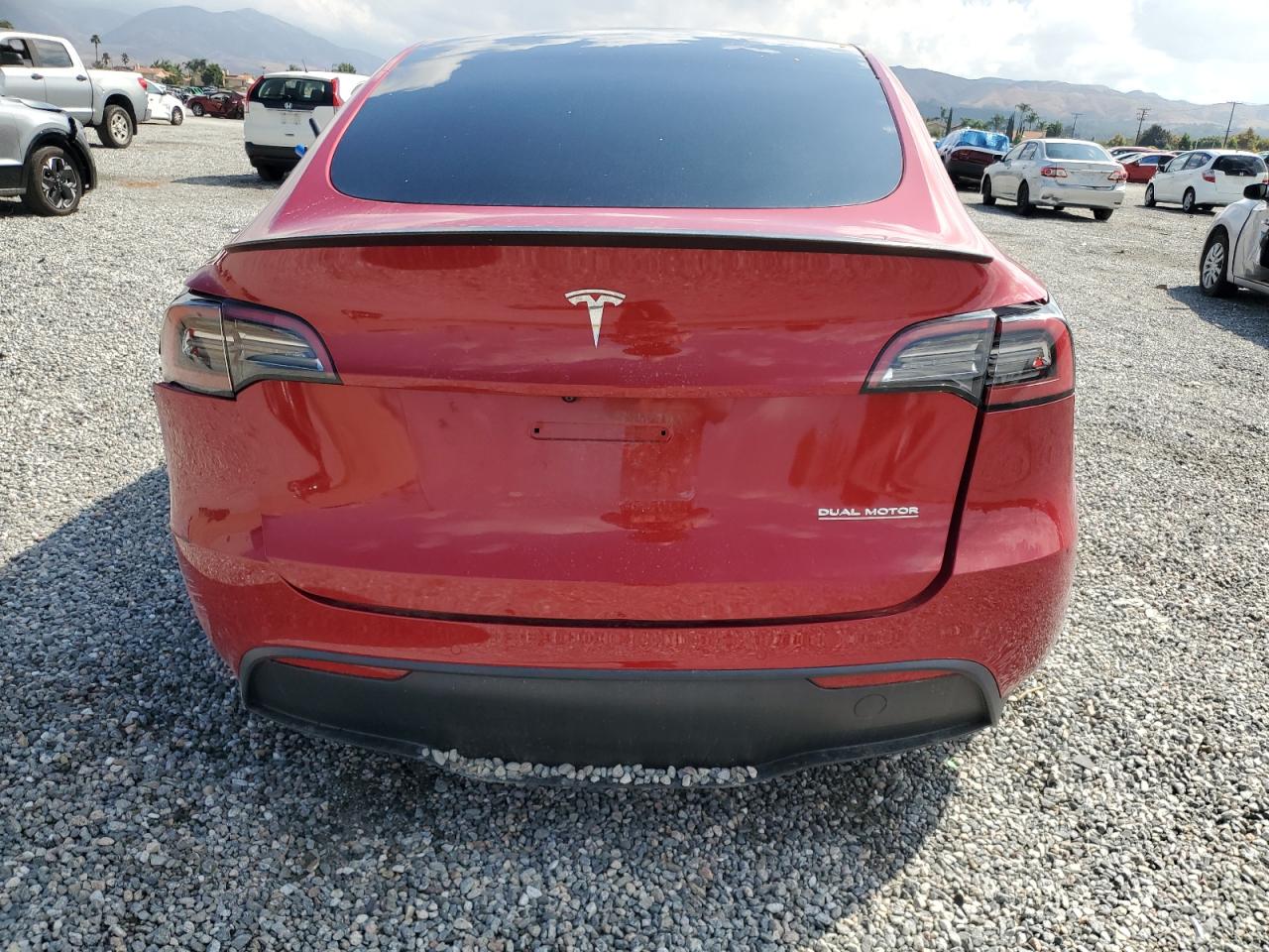 2022 Tesla Model Y VIN: 7SAYGDEF2NF345755 Lot: 81496165