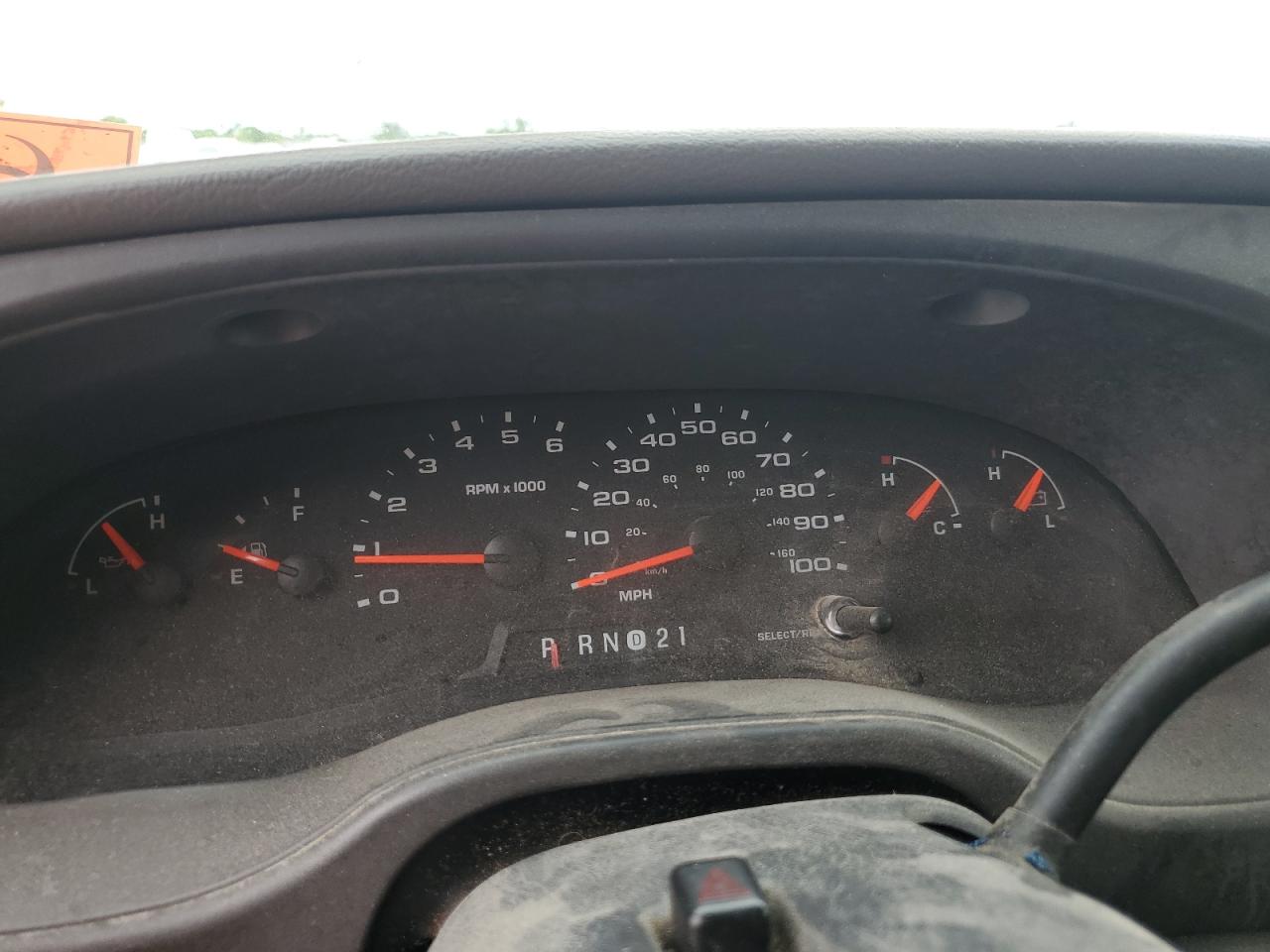 2004 Ford Econoline E350 Super Duty Wagon VIN: 1FBSS31L64HA32962 Lot: 80161095