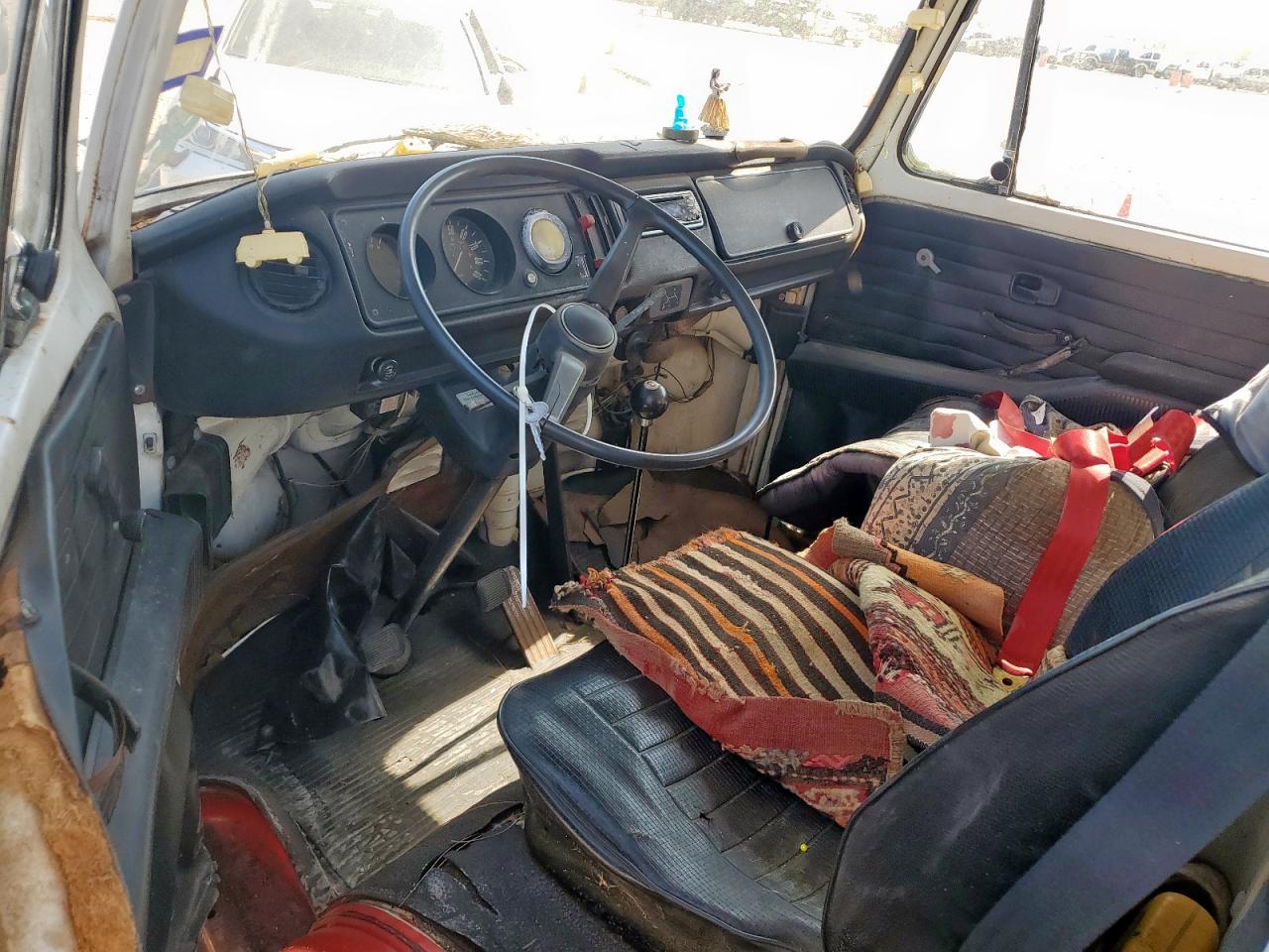 1976 Volkswagen Vanagon VIN: 2262044613 Lot: 80012625