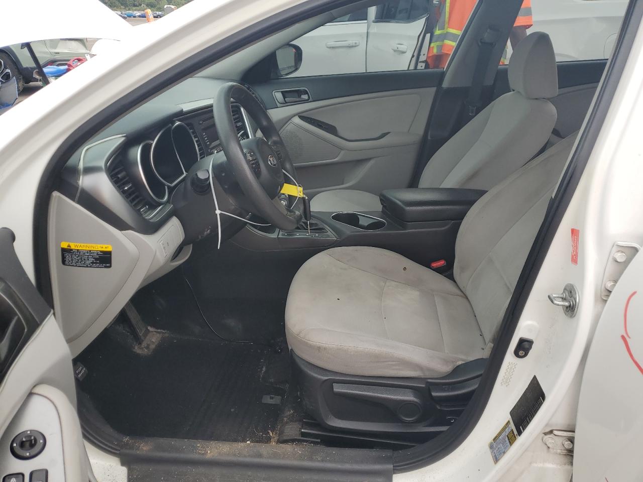 2015 Kia Optima Lx VIN: KNAGM4A71F5589056 Lot: 81035835