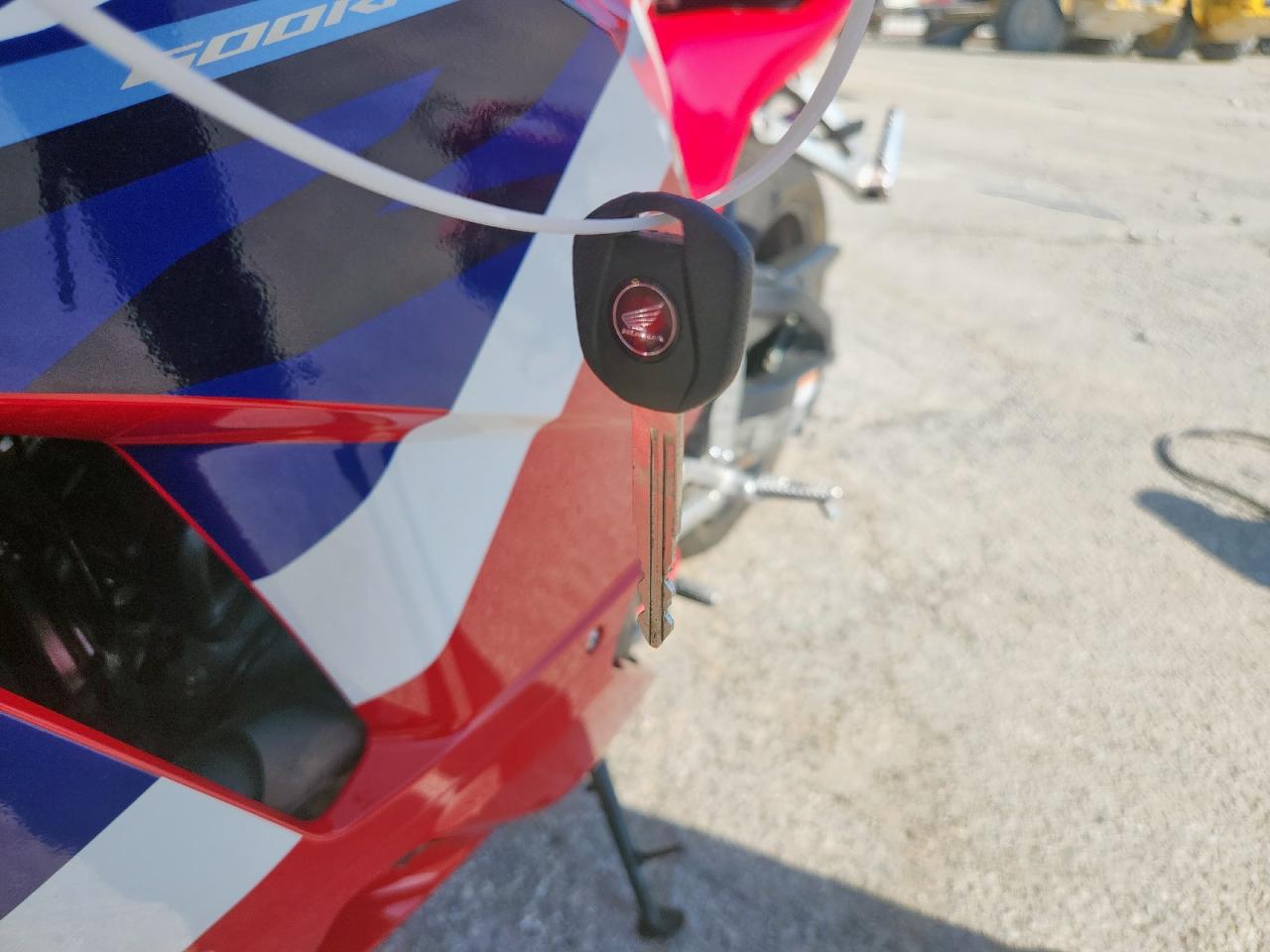 2021 Honda Cbr600 Rr VIN: JH2PC40J9MK700154 Lot: 81253205