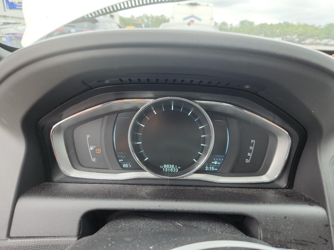 2015 Volvo Xc60 T6 Platinum VIN: YV449MDM7F2631978 Lot: 84549205