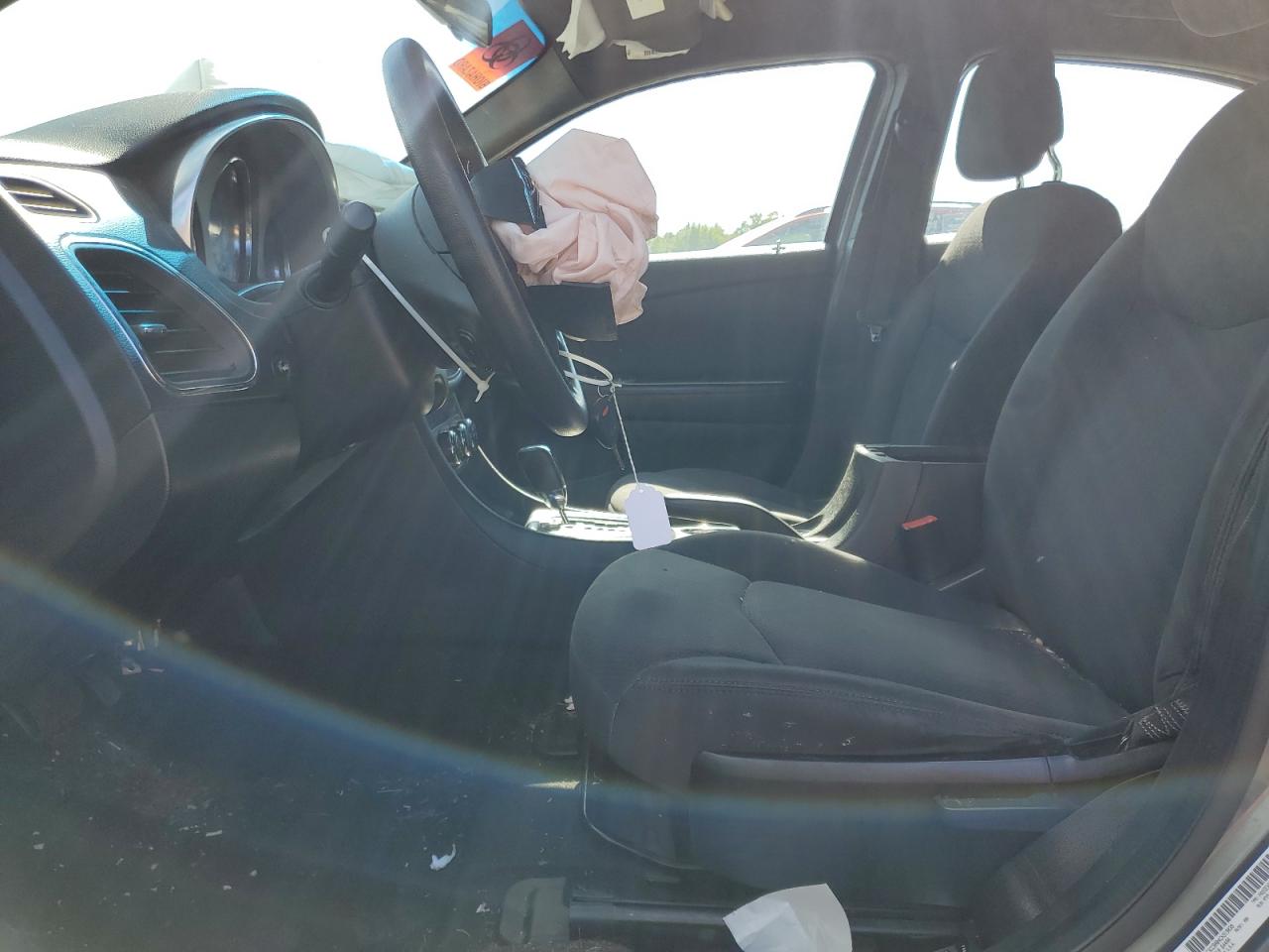 2012 Chrysler 200 Lx VIN: 1C3CCBAB4CN319039 Lot: 70574075